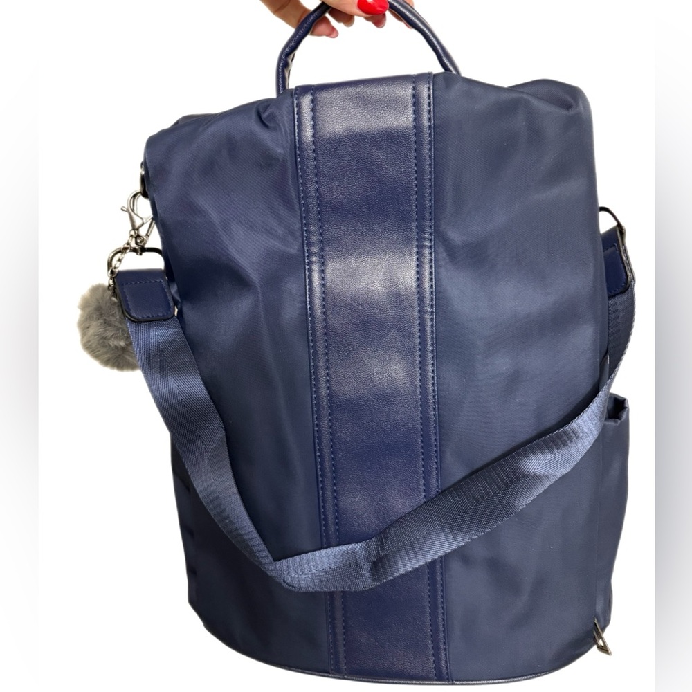 Pincnel anti-theft waterproof backpack bag, blue, adjustable strap, New!